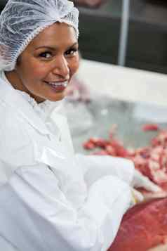 女屠夫切割肉肉工厂