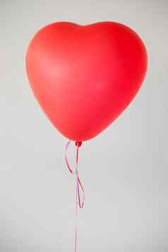 心形的红色的气球