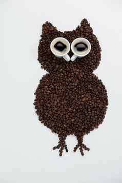 咖啡豆子杯形成猫头鹰