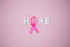 开销视图发现了乳房癌症意识丝带希望文本