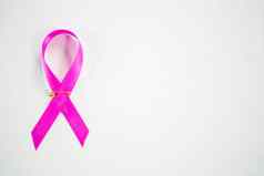 开销视图粉红色的乳房癌症意识丝带