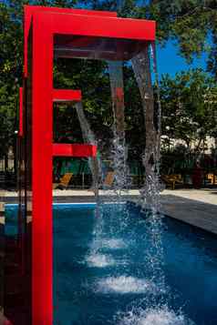 红色的fontain红色的公园第比利斯市中心