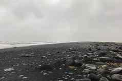 trysfjara海滩trysdrangar狂风暴雨的天气重降雨