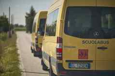 意大利学校公共汽车旅行路
