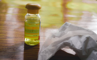 小儿麻痹症疫苗疫苗接种瓶手洗手液餐巾消毒产品表格防止传播冠状病毒疫情疾病科维德