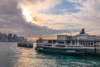 在<strong>香港香港</strong>传统的古董渡船<strong>城市</strong>码头Dram