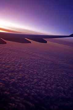 飞机飞机翼云梯度天空空中视图
