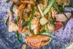 海鲜螃蟹蔬菜蓝色的菜