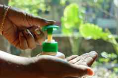 handwash洗手液瓶洗手清洁手健康卫生健康护理医疗身体护理消毒健康的生活方式孤立的背景