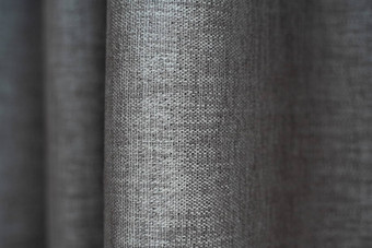 美丽的灰色窗帘日光舒适的房间首页