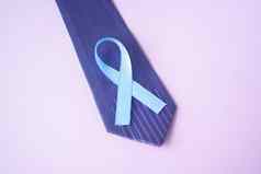 前列腺癌癌症意识光蓝色的丝带