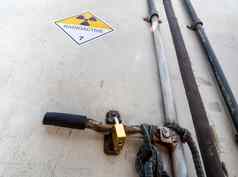 辐射警告标志危险的货物运输标签