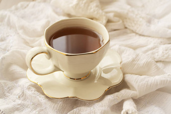 古董瓷茶杯白色背景莫农优雅的图像