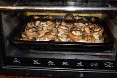 烘焙蘑菇电烤箱蘑菇烤烤箱