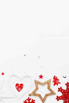 圣诞节一年背景闪闪发光的冷杉树心雪花明星五彩纸屑假期符号白色背景的地方文本