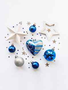 圣诞节一年背景装饰形状的圆银蓝色的球星星五彩纸屑心