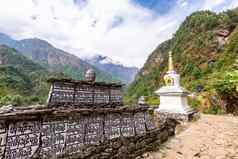 珠穆朗玛峰尼泊尔徒步旅行珠穆朗玛峰基地营尼泊尔