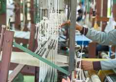 织丝绸棉花手册木织机