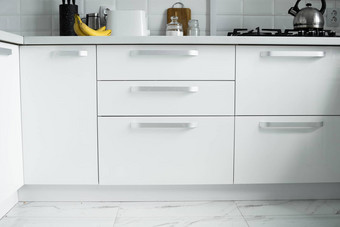白色漆厨房外墙舒适的厨房现代白色厨房清洁室内设计