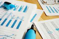 业务评估概念金融报告审计