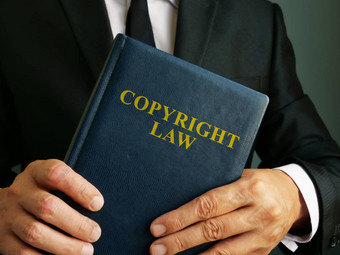 版权法律手律师