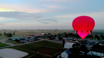 热空气气球亚米希人农村