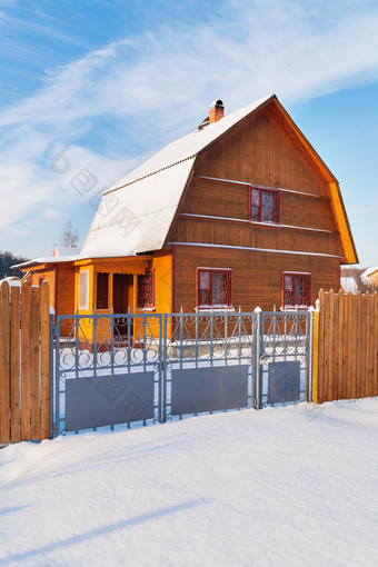 小屋结算街木国家房子冬天阳光明媚的一天俄罗斯