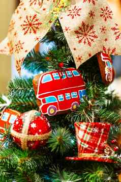 冷杉树装饰姜饼形状双德克尔公共汽车织物球圣诞节一年庆祝活动