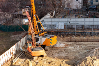 重履带式建设设备作品坚固建设网站住宅建筑城市街