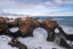 洞岩拱老鹰的损失冰岛