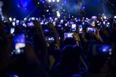 手智能手机记录生活音乐节日