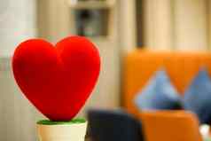 爱红色的心能软可爱的情人节概念