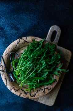 健康的食物概念芝麻菜草