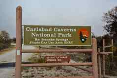 信息标志carslsbad洞穴国家公园墨西哥
