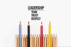领导业务概念颜色铅笔白色背景