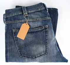 折叠蓝色的牛仔裤系棕色（的）空白标签