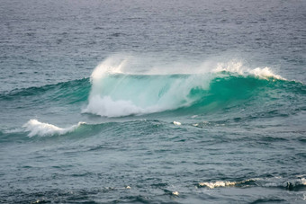 狂<strong>风</strong>暴雨的<strong>海洋风</strong>景背景