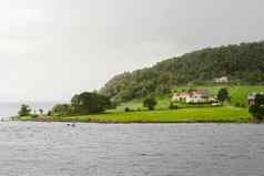 风景优美的景观利瑟峡湾西方挪威