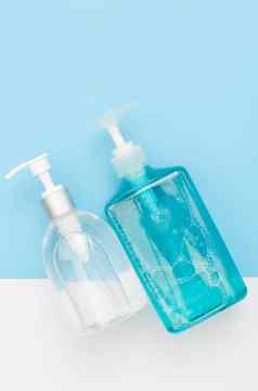 白色蓝色的瓶洗手液液体肥皂手卫生