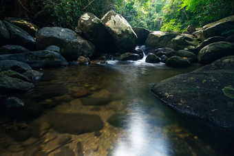 自然风景森林瀑布Khlong<strong>解放军</strong>你