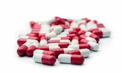 医疗红色的药片胶囊维生素免疫力医疗保健概念