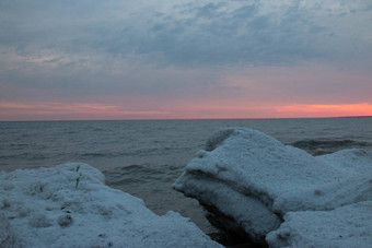 港口斯坦利海滩冬天日落安大略加拿大照片