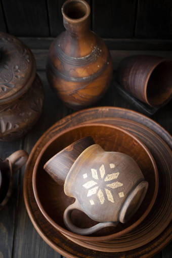 集合陶瓷陶器当地的工艺产品白俄罗斯乡村陶瓷盘子杯