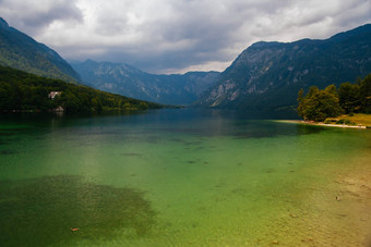 风景优美的景观湖博希尼斯洛文尼亚