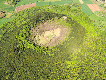 圣诞老人margarida火山已经灭绝的火山科马卡加泰罗尼亚加泰罗尼亚西班牙