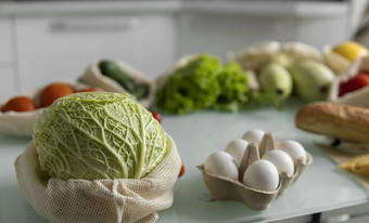 蔬菜水果鸡蛋可重用的生态棉花袋表格浪费购物概念塑料免费的项目多用途的重用回收生态友好的帆布杂货店袋西红柿胡椒面包