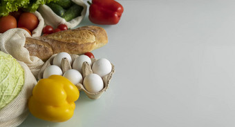 <strong>蔬菜水果</strong>鸡蛋可重用的生态棉花袋表格浪费购物概念塑料免费的项目多用途的重用回收生态友好的帆布杂货店袋西红柿胡椒面包