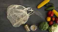 群混合有机蔬菜可重用的棉花网袋表格浪费概念生态友好的生活方式概念食品杂货生态袋塑料免费的项目重用减少回收