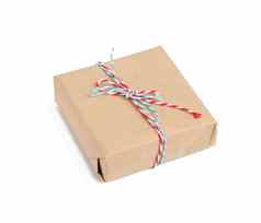 广场盒子包装棕色（的）卡夫纸系红色的绳子