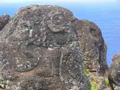 岩石岩石雕刻复活节岛痕迹古老的文化